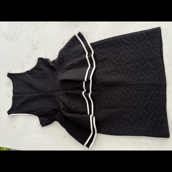 BLACK PATTERNED DRESS - Picture 2 of 2